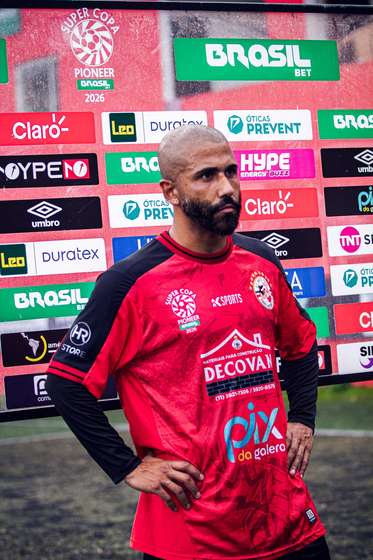 Registro fotográfico real da Super Copa Pioneer 2026 com a marca HYPE visível — Super Copa Pioneer 2026.