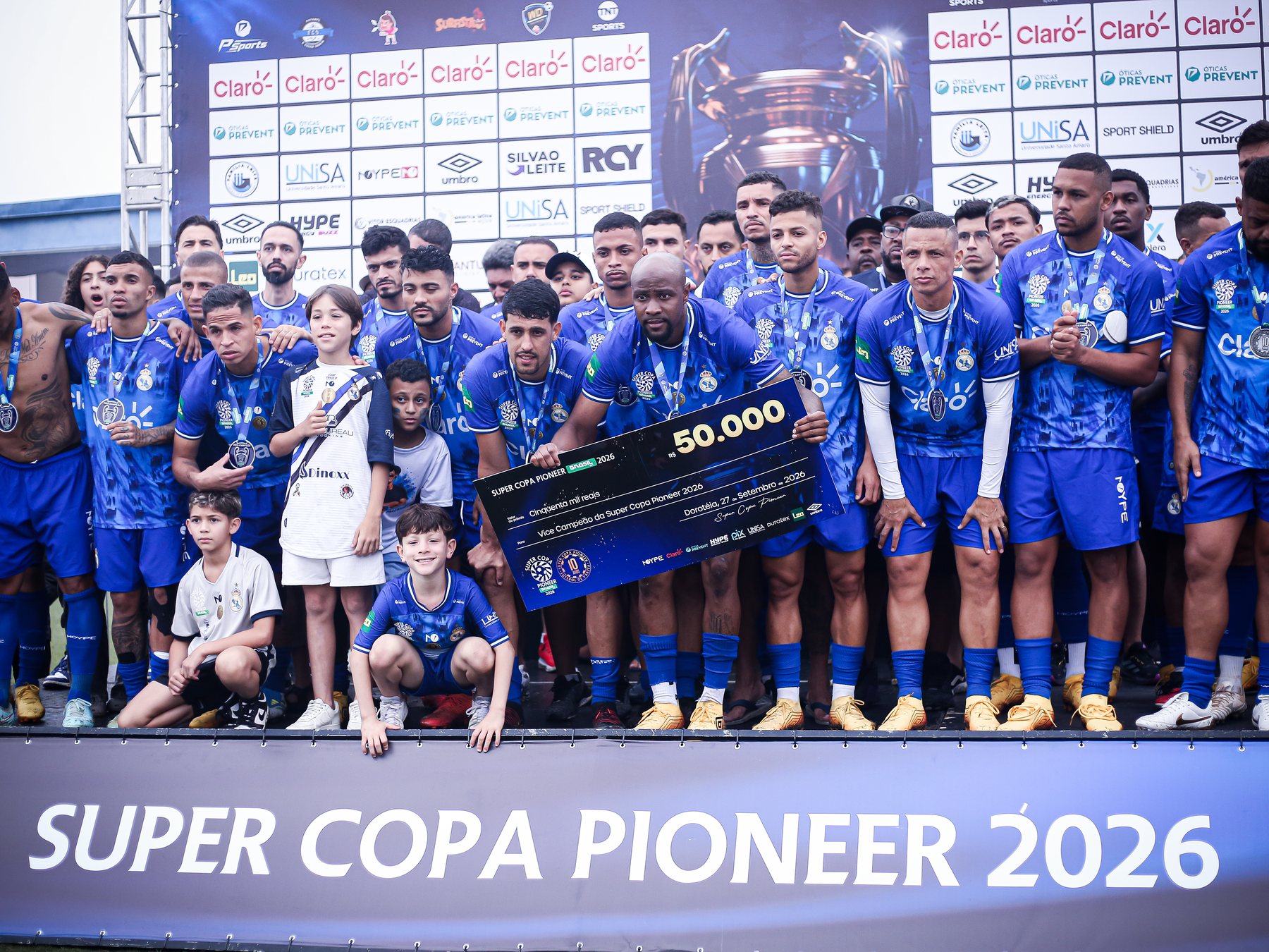Registro fotográfico real da Super Copa Pioneer 2026 com a marca HYPE visível — Super Copa Pioneer 2026.